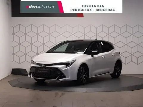 Used TOYOTA COROLLA Hybrid 2023 Ad 