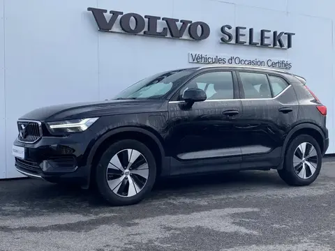 Used VOLVO XC40 Hybrid 2022 Ad 