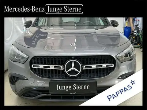 Used MERCEDES-BENZ CLASSE GLA Hybrid 2024 Ad 