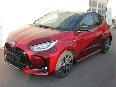 Used TOYOTA YARIS Hybrid 2021 Ad 