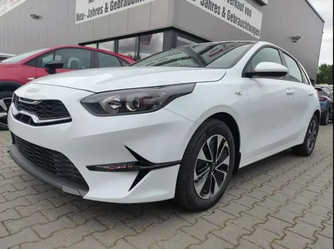 New KIA CEED Petrol 2024 ad 