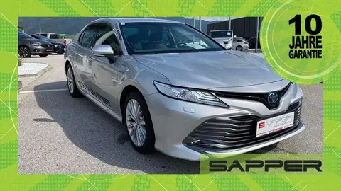 Used TOYOTA CAMRY Hybrid 2019 Ad 