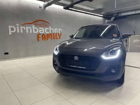 Used SUZUKI SWIFT Petrol 2017 Ad 