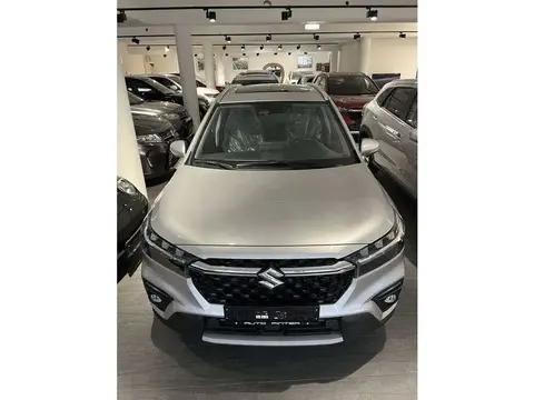 Used SUZUKI S-CROSS Hybrid 2024 Ad 