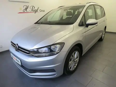 Used VOLKSWAGEN TOURAN Petrol 2021 Ad 