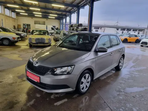 Annonce SKODA FABIA Essence 2016 d'occasion 