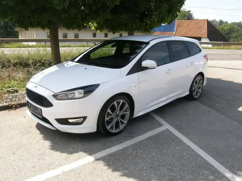 Annonce FORD FOCUS Essence 2018 d'occasion 