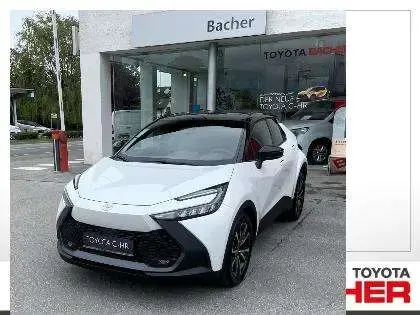 Used TOYOTA C-HR Hybrid 2024 Ad 