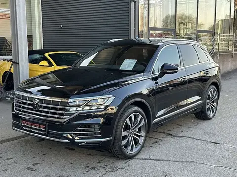 Used VOLKSWAGEN TOUAREG Hybrid 2021 Ad 