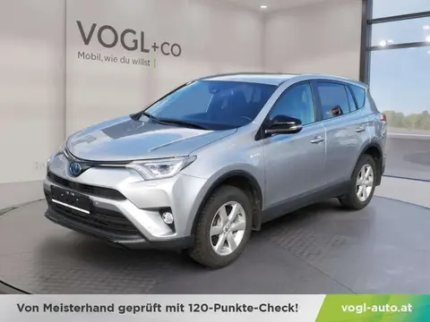 Used TOYOTA RAV4 Hybrid 2018 Ad 