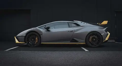 Used LAMBORGHINI HURACAN Petrol 2021 Ad 