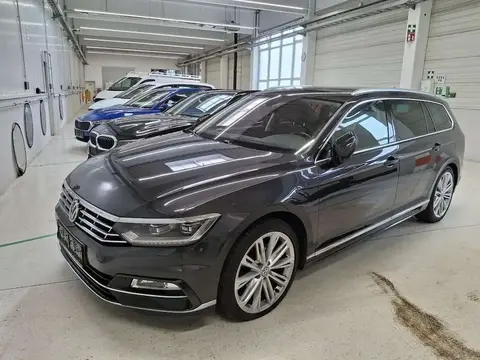 Used VOLKSWAGEN PASSAT Petrol 2018 Ad 