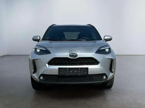 Used TOYOTA YARIS Hybrid 2024 Ad 