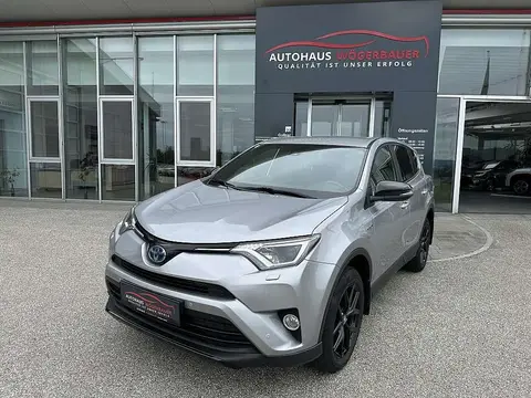 Used TOYOTA RAV4 Hybrid 2018 Ad 