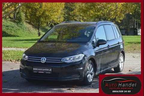 Used VOLKSWAGEN TOURAN Diesel 2017 Ad 