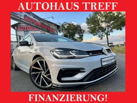 Used VOLKSWAGEN GOLF Petrol 2017 Ad 