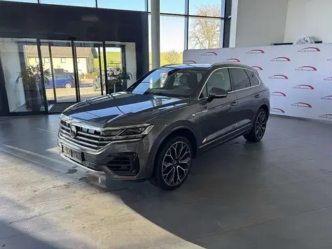 Used VOLKSWAGEN TOUAREG Diesel 2019 Ad 