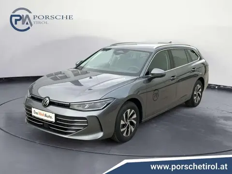 Used VOLKSWAGEN PASSAT Petrol 2024 Ad 