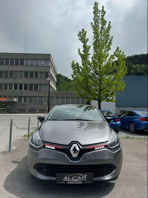 Annonce RENAULT CLIO Essence 2015 d'occasion 