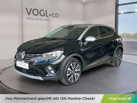 Used RENAULT CAPTUR Hybrid 2023 Ad 