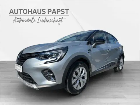 Used RENAULT CAPTUR Hybrid 2021 Ad 