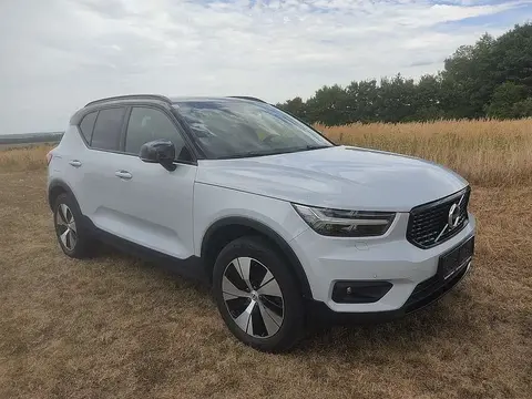 Used VOLVO XC40 Hybrid 2021 Ad 