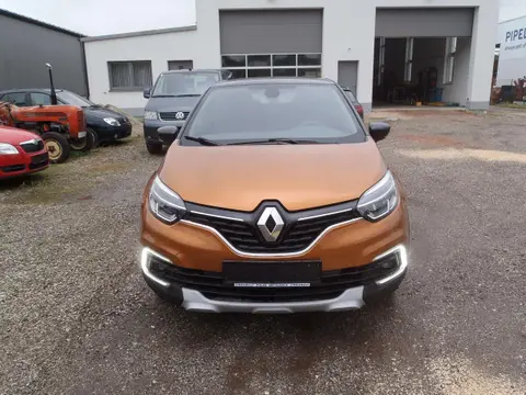 Used RENAULT CAPTUR Diesel 2018 Ad 