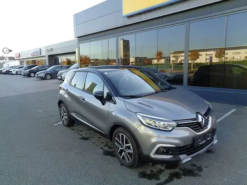 Used RENAULT CAPTUR Petrol 2019 Ad 