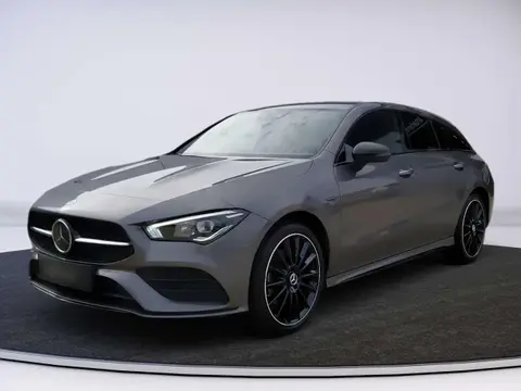 Used MERCEDES-BENZ CLASSE CLA Hybrid 2021 Ad 