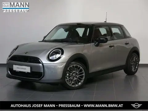 Used MINI COOPER Petrol 2024 Ad 