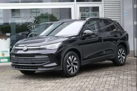 Used VOLKSWAGEN TIGUAN Petrol 2024 Ad 