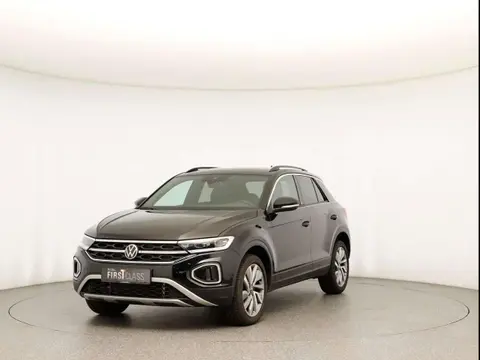 Used VOLKSWAGEN T-ROC Diesel 2023 Ad 