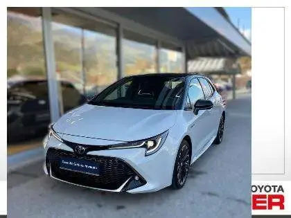 Used TOYOTA COROLLA Hybrid 2020 Ad 