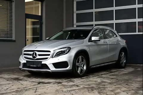 Annonce MERCEDES-BENZ CLASSE GLA Essence 2015 d'occasion 