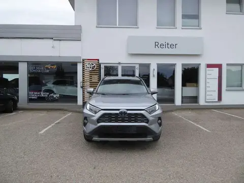 Used TOYOTA RAV4 Hybrid 2019 Ad 