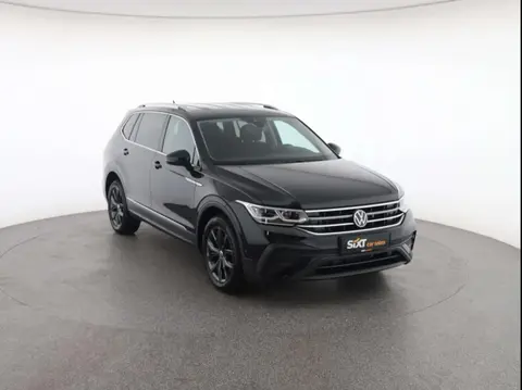 Used VOLKSWAGEN TIGUAN Diesel 2023 Ad 