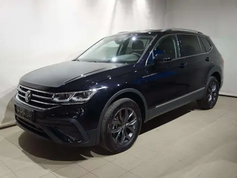 Used VOLKSWAGEN TIGUAN Diesel 2023 Ad 