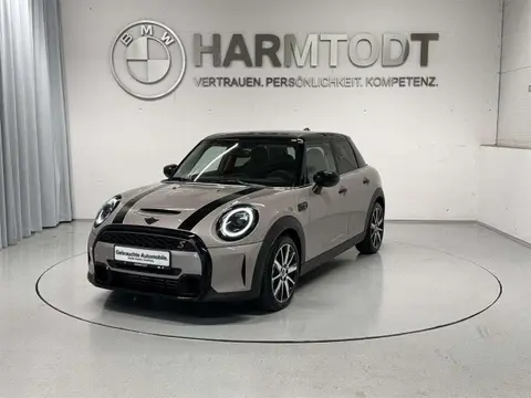 Used MINI COOPER Petrol 2024 Ad 