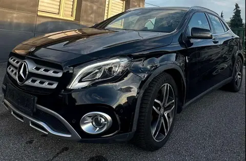 Used MERCEDES-BENZ CLASSE GLA Petrol 2017 Ad 