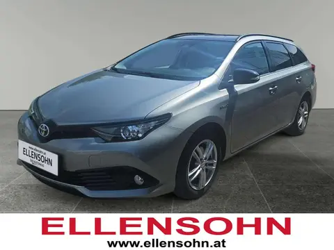 Used TOYOTA AURIS Hybrid 2018 Ad 