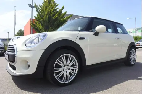 Used MINI ONE Petrol 2016 Ad 