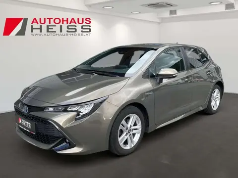 Used TOYOTA COROLLA Hybrid 2019 Ad 