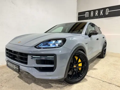 Used PORSCHE CAYENNE Hybrid 2024 Ad 