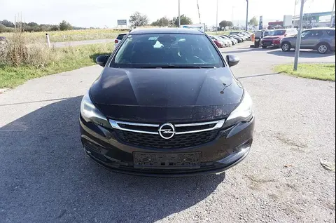 Used OPEL ASTRA Petrol 2018 Ad 