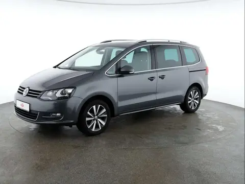 Used VOLKSWAGEN SHARAN Diesel 2020 Ad 