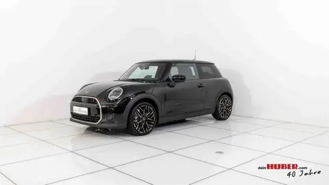 Used MINI COOPER Petrol 2024 Ad 