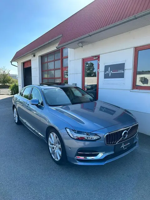 Used VOLVO S90 Hybrid 2018 Ad 