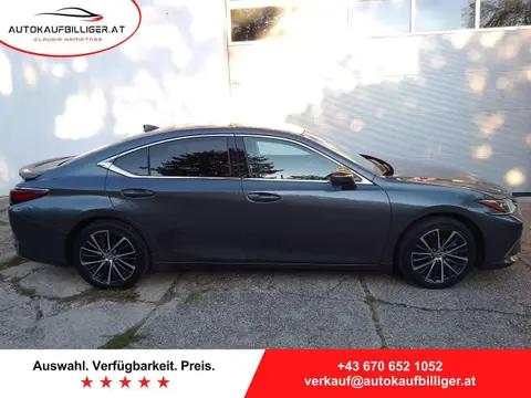 Used LEXUS ES Petrol 2023 Ad 