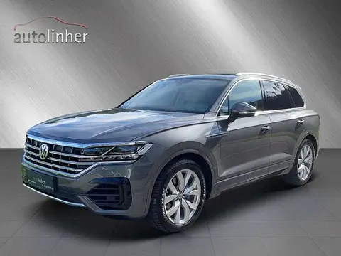 Used VOLKSWAGEN TOUAREG Diesel 2019 Ad 