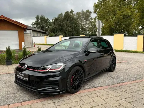 Used VOLKSWAGEN GOLF Petrol 2019 Ad 